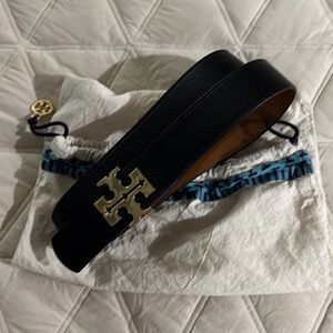 Reversible 1.5in Black/Brown Tory Burch logo Leather Belt Small